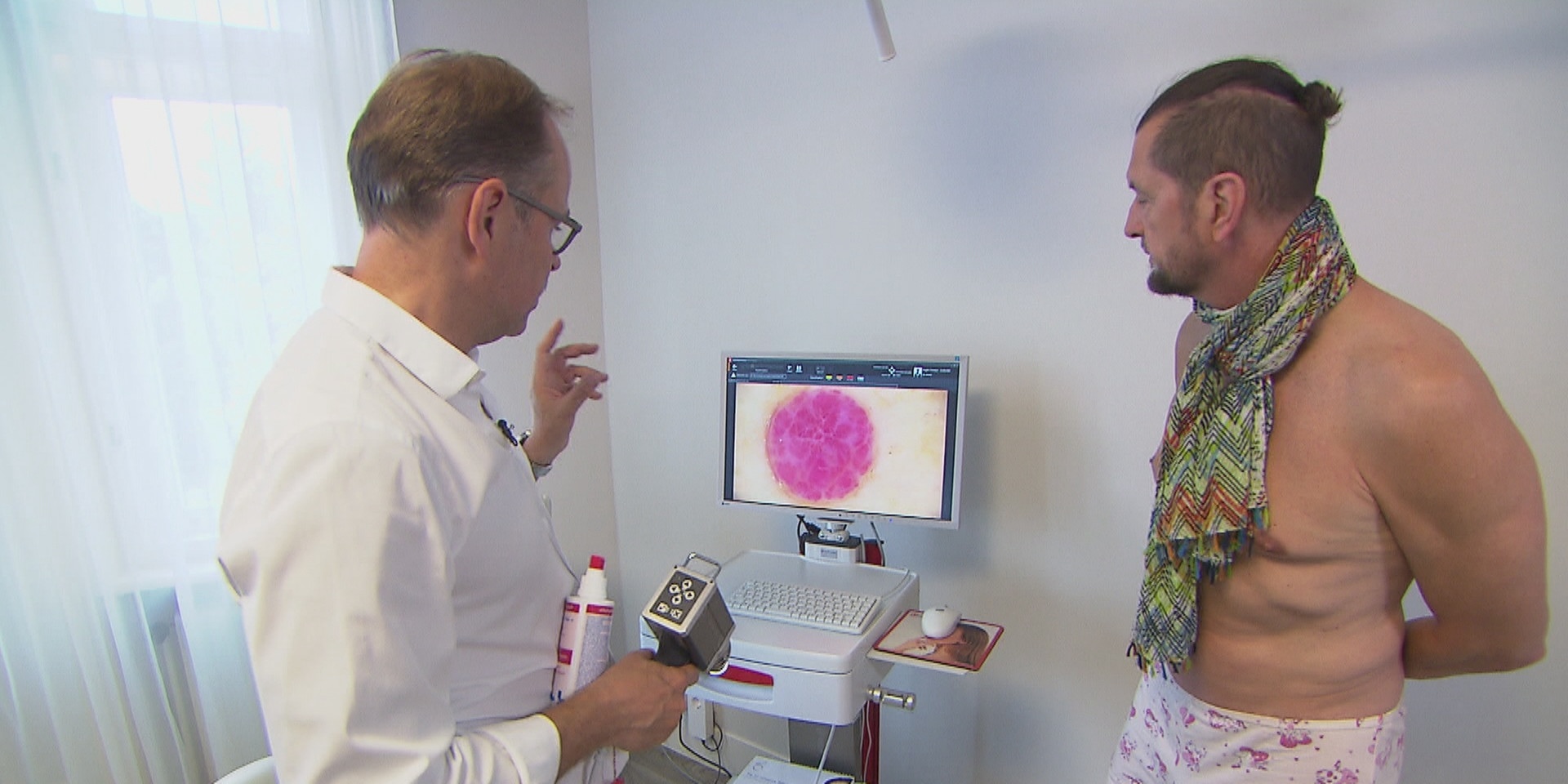 © ORF "bewusst gesund" am 15. Juni 2019: Vorsorge – damit ein Muttermal nicht zum Melanom wird